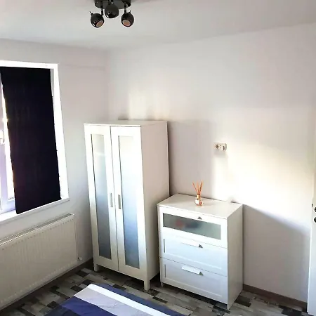 Summer House Mamaia